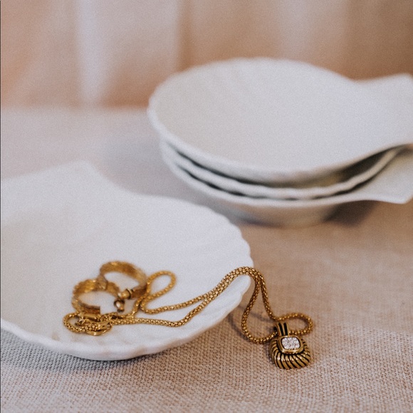 Ceramic Shell Plate - Picture 1 of 2